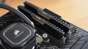 DDR4 ve DDR5 RAM fiyatları rekor düşüşte!